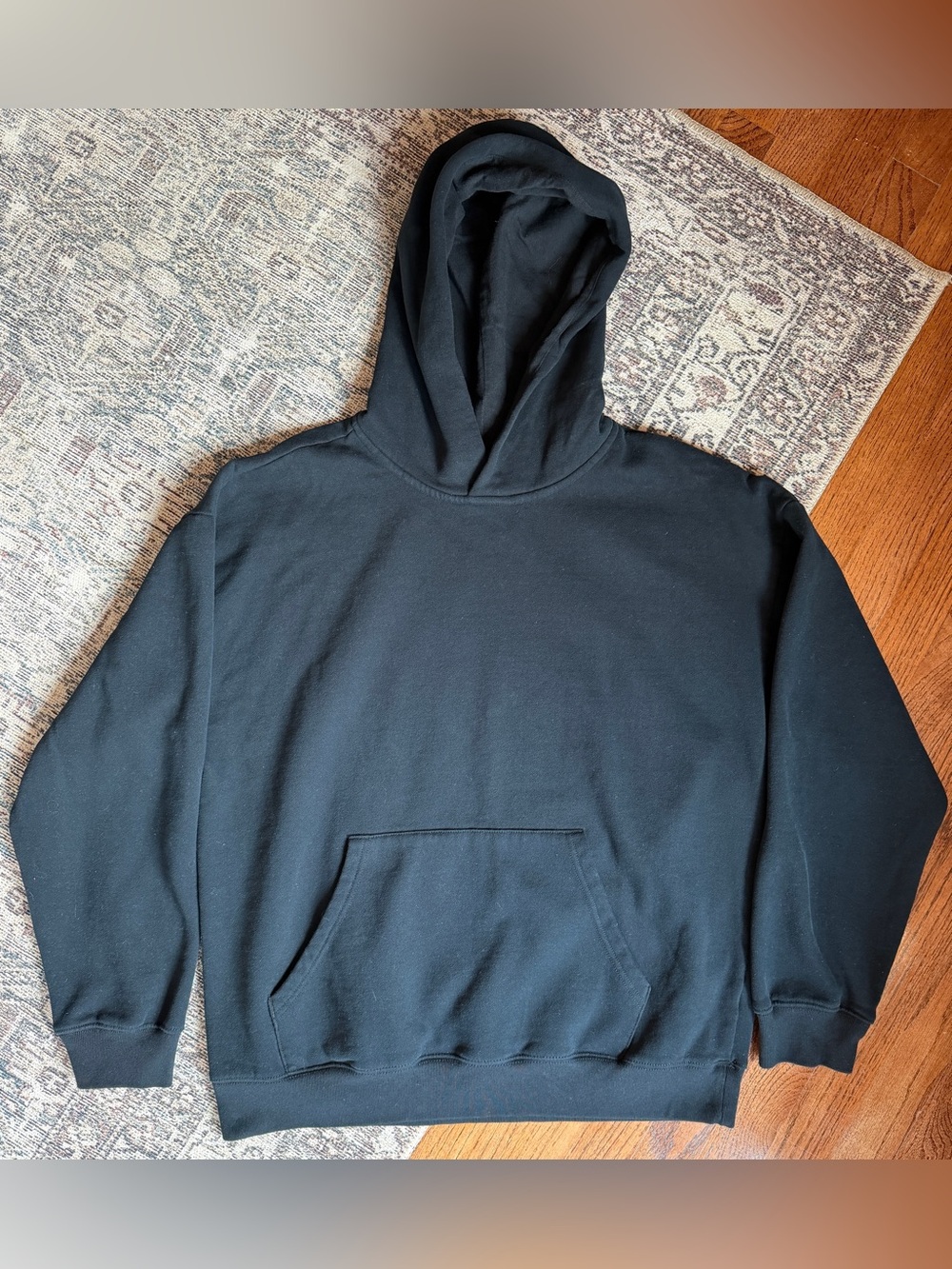 Aeropostale Cloud Soft Men’s Black Pullover Hoodie Sweatshirt NWOT Medium